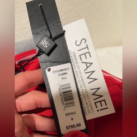 Badgley Mischka Collection Red One-Shoulder Rosette Scuba Gown size 0 - Picture 7 of 10